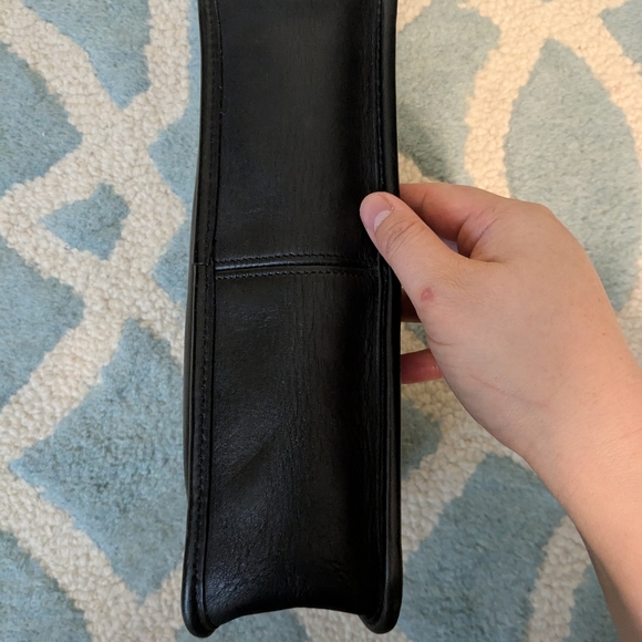 Vintage Coach Black Companion Crossbody Bag #9300 - Picture 6 of 11